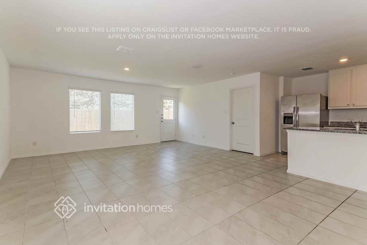 1418 Cherrybark Drive - Photo 5 of 17