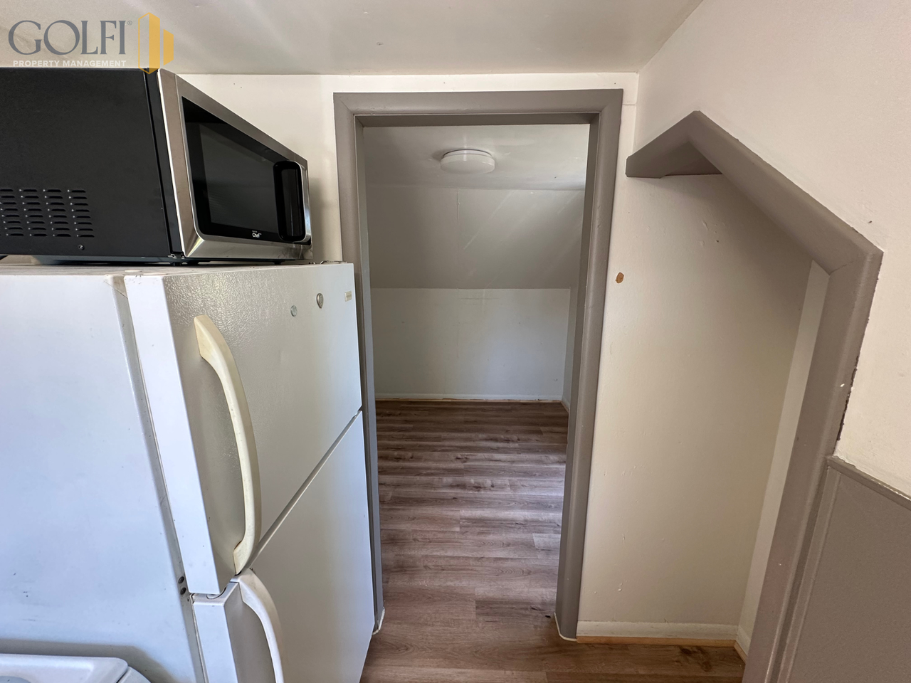 335 Norfolk St N #2 - Photo 2 of 10