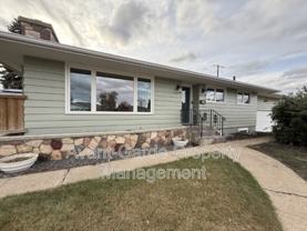 9824 68 St Nw - Photo 1 of 1