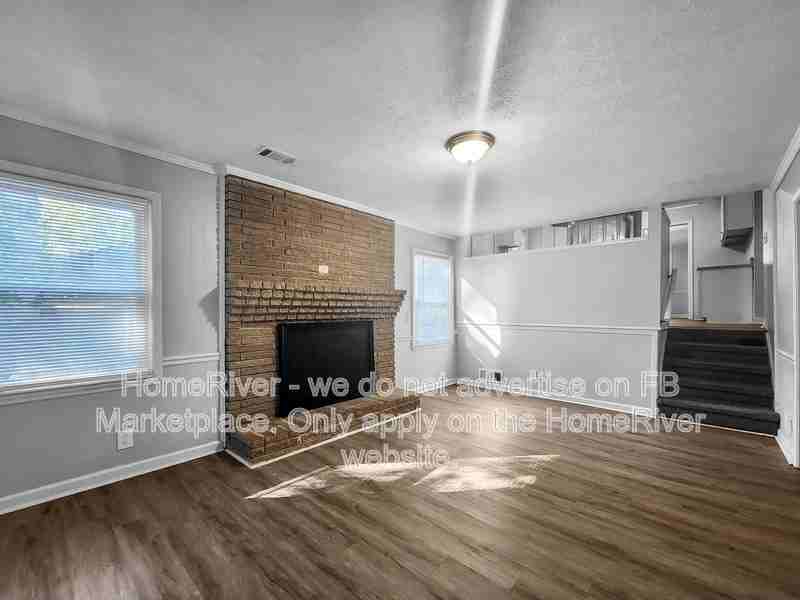 1315 White Oak Ct Se - Photo 3 of 29