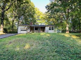 featured image of 1614 Shirley Way