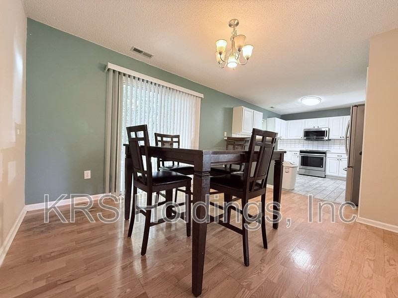 4209 Fawn Glen Dr - Photo 7 of 16