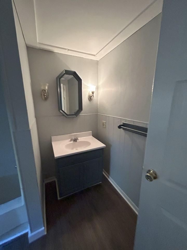 15 Park St #1 - Photo 2 of 6