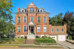 featured image of 480 Orchard Avenue #2