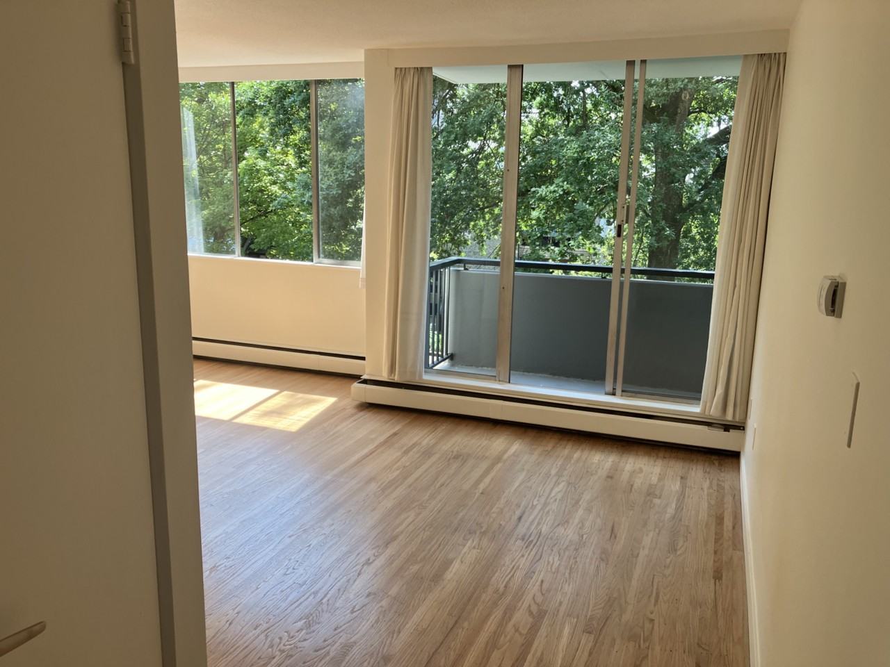 1110 Cardero Street #406