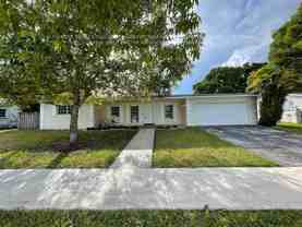 8512 Sw 146th Ct - Photo 1 of 1