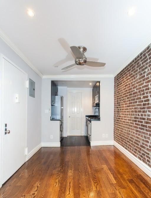 W 53rd St #3C - Photo 3 of 6