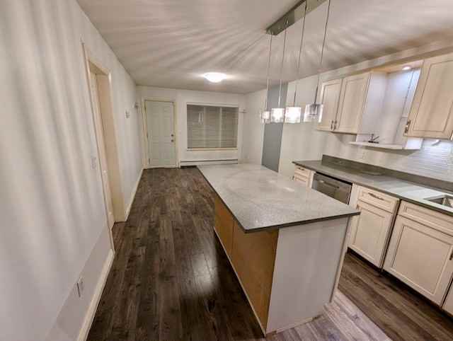 14883 69A Avenue - Photo 5 of 13