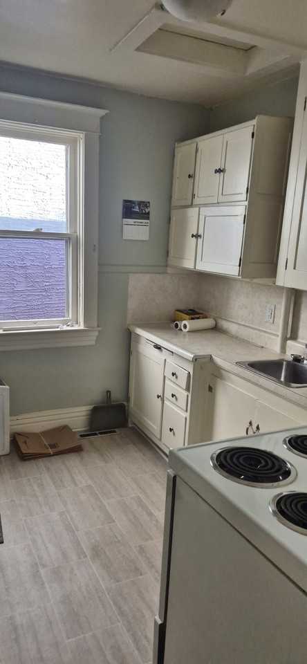 328 Rutland St #1 - Photo 4 of 7