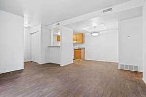 featured image of 1616 W Snow Queen Pl