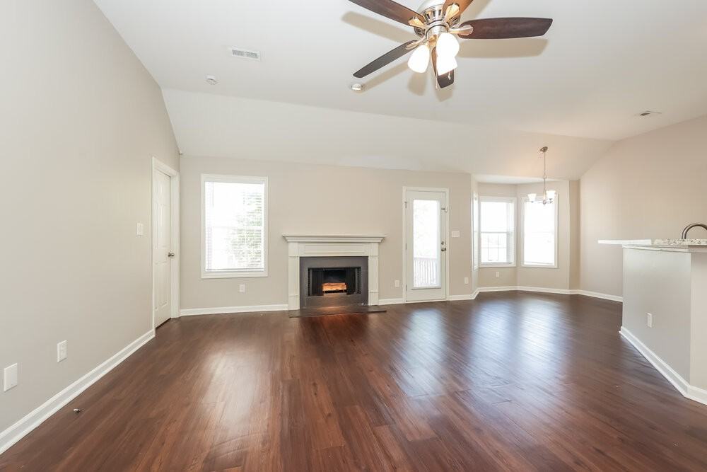 2402 Audelia Way - Photo 5 of 18