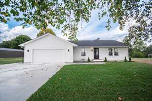 1850 W Deaver Rd - Photo 1 of 1