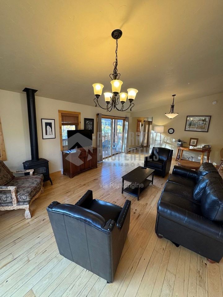 2930 Alpen Glow Way - Photo 7 of 25