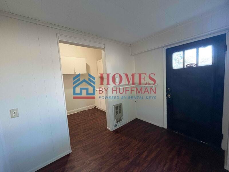 1000 W Iowa St Apt A - Photo 3 of 15