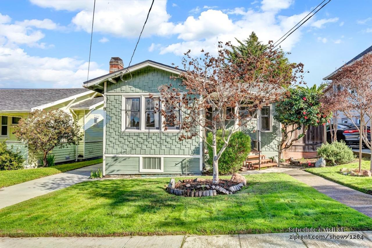 4420 Fleming Ave - Photo 2 of 17