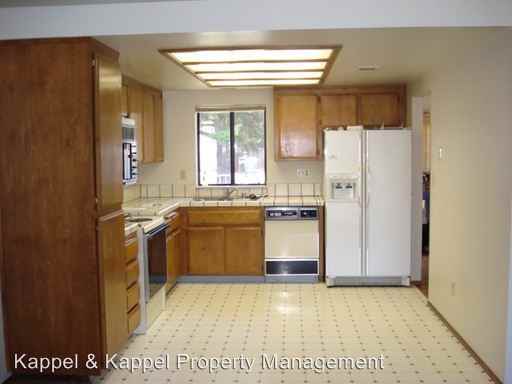 499 ABERDEEN WAY - Photo 3 of 5