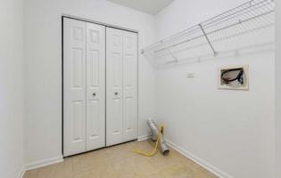 featured image of 1972 Fountain Grass Cir #NA