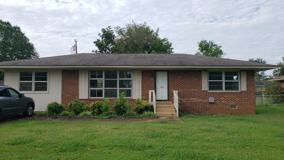 1006 Waverly Ave #NA - Photo 1 of 1