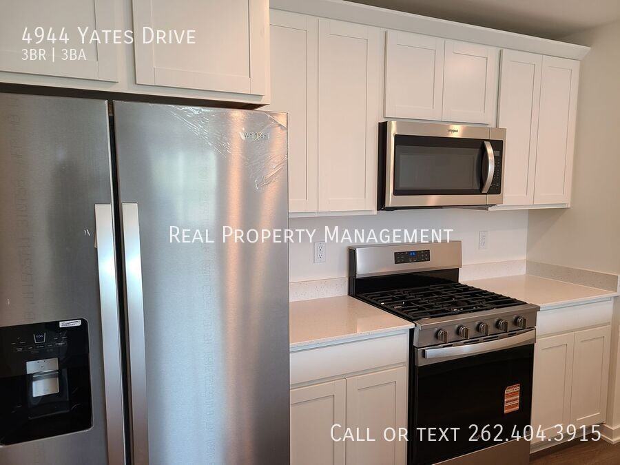 4944 Yates Dr - Photo 5 of 32