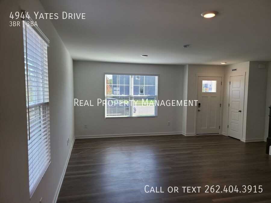 4944 Yates Dr - Photo 7 of 32