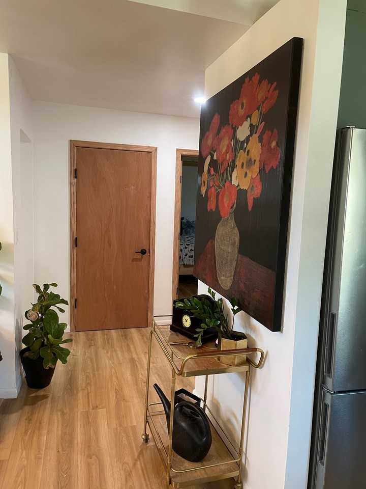 1116 W 7th St #NA - Photo 4 of 17