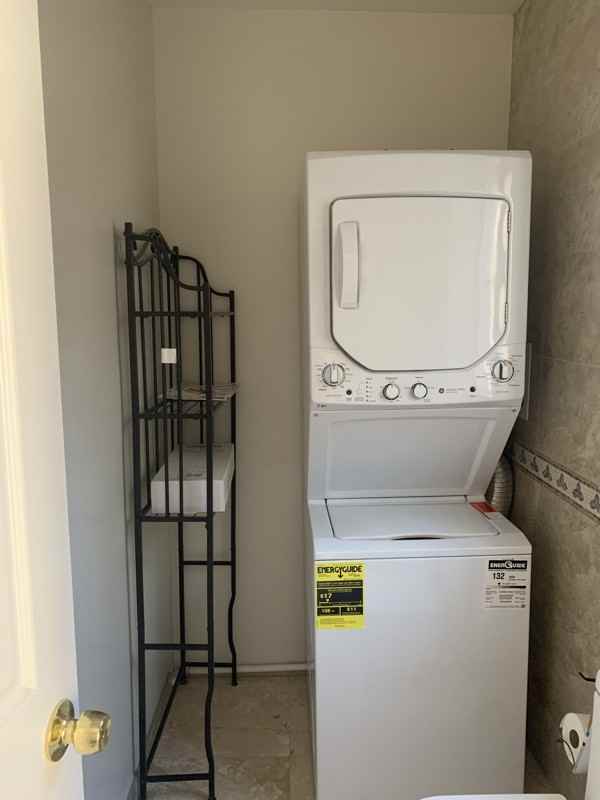 22970 Crespi St - Photo 7 of 19