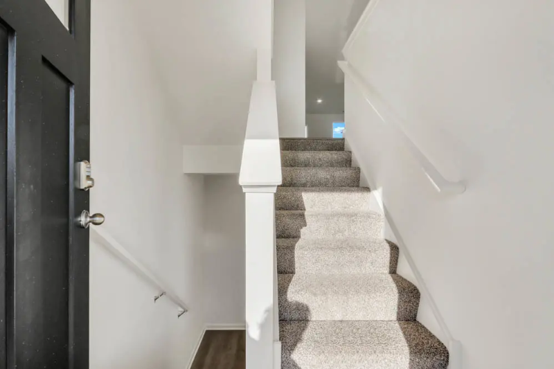 6550 Linden Trl #F - Photo 2 of 20