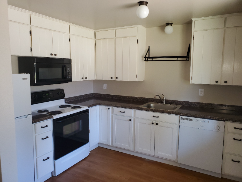 11101 124th St E #11101 - Photo 2 of 11