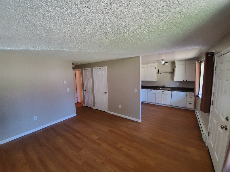 11101 124th St E #11101 - Photo 4 of 11