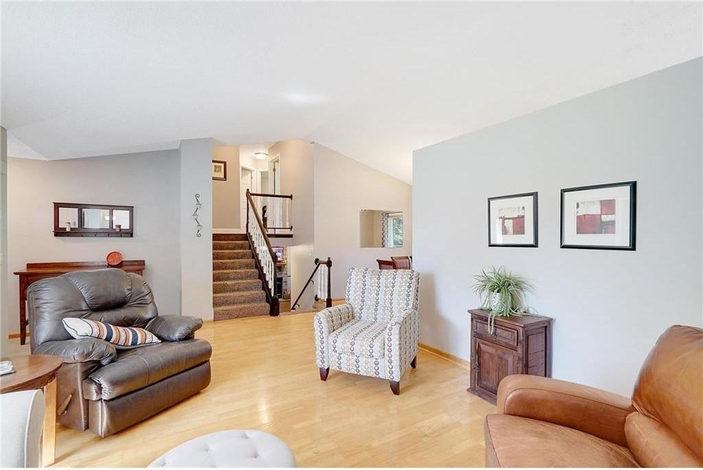 9120 Sierra Road - Photo 4 of 19