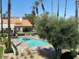 featured image of 432 Desert Falls Dr N