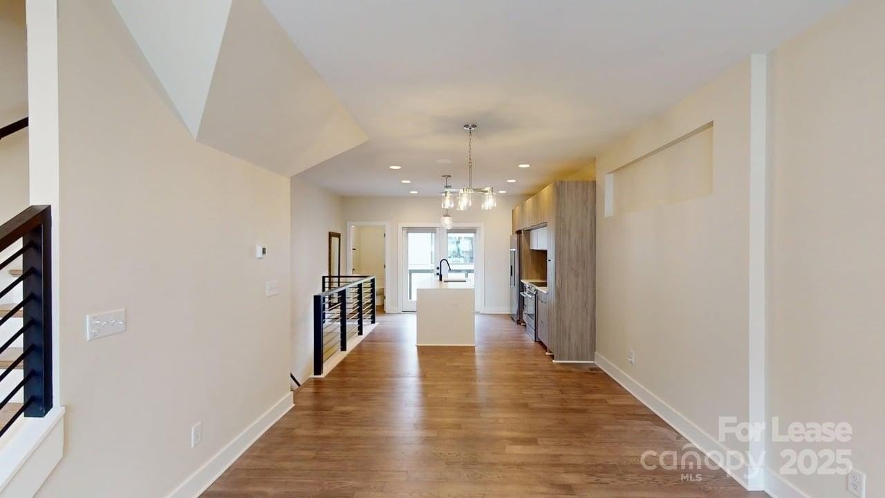 1211 Minter Pl - Photo 2 of 44