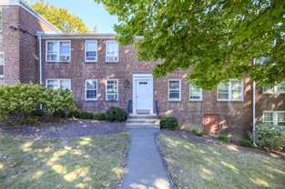 29 Clarmore Dr #2A - Photo 1 of 1