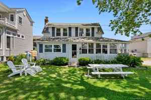 featured image of 8 Hill Ave