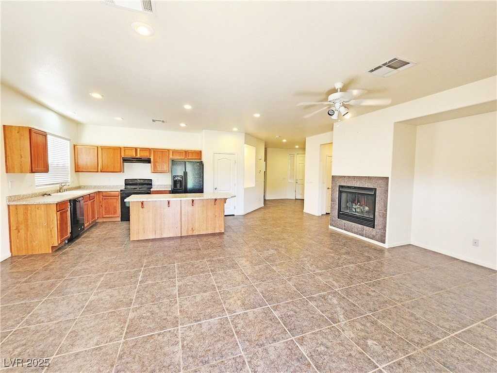 5434 E Cansano St - Photo 5 of 27