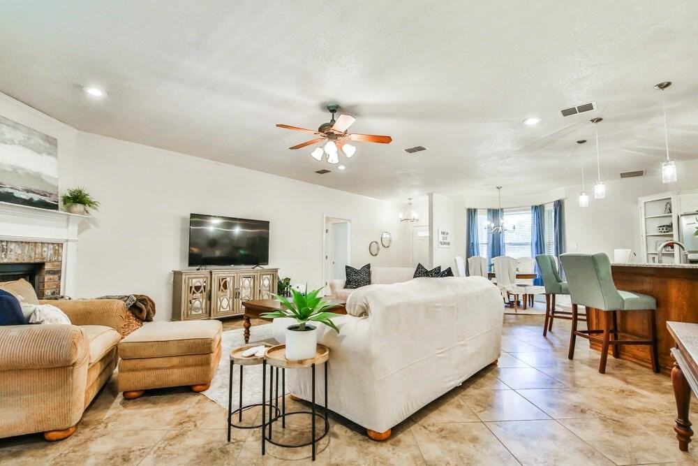 5506 105th St - Photo 4 of 24