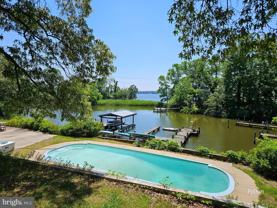 355 Sturtons Ln - Photo 1 of 1
