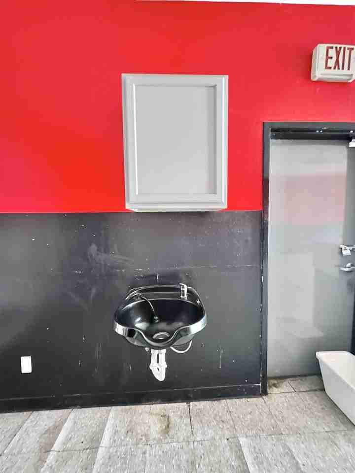 2984 Lamar Ave #103 - Photo 4 of 8