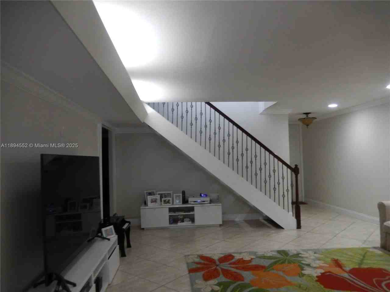 16000 Kilmarnock Drive - Photo 6 of 30