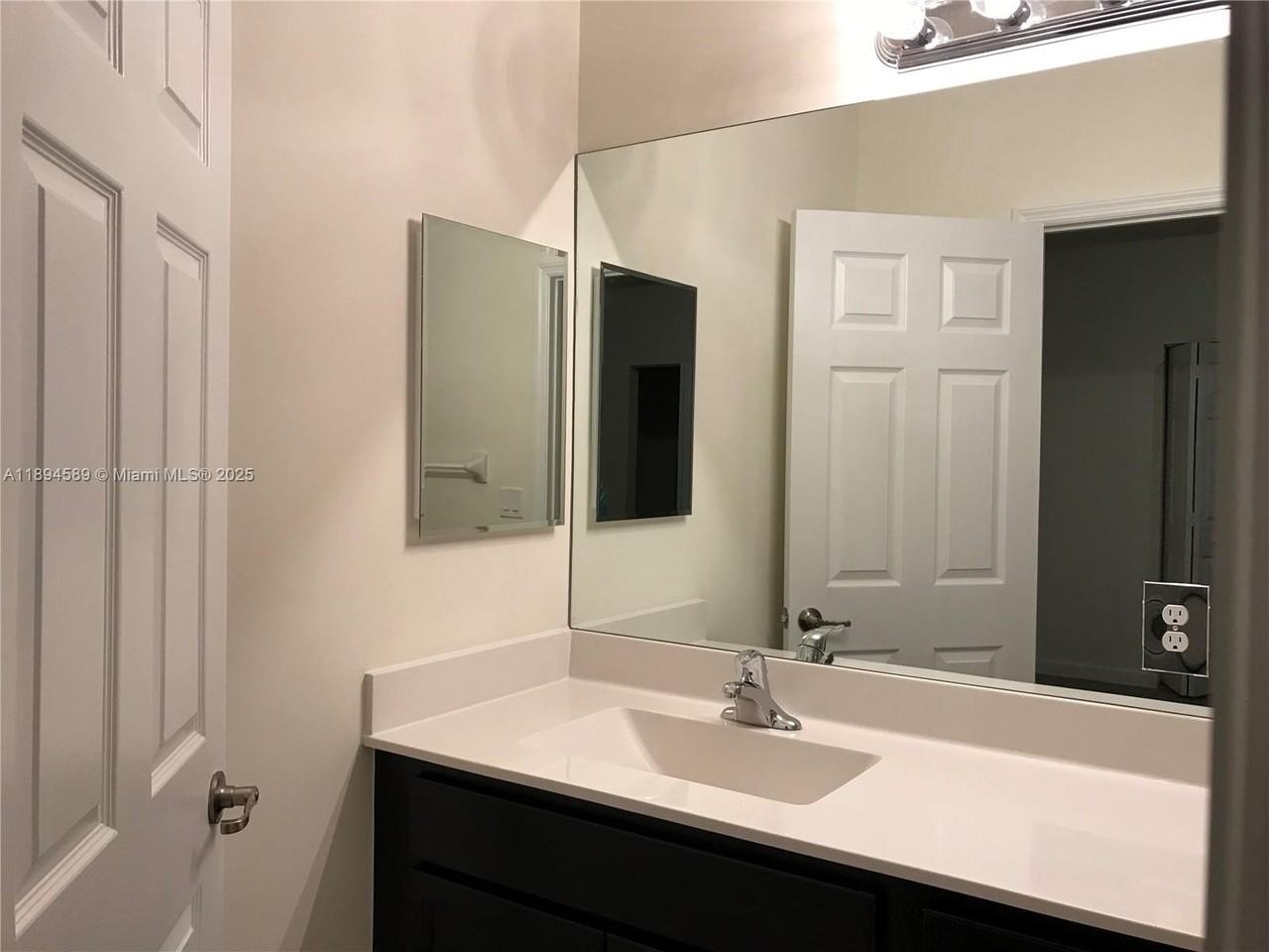 10390 West 33rd Lane #10390 - Photo 7 of 17