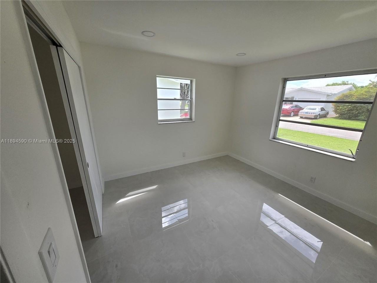 600 Sw 8th Pl - Photo 4 of 23