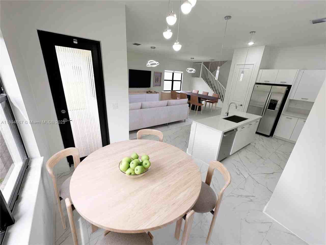 4577 Sw 173rd Ave - Photo 7 of 26