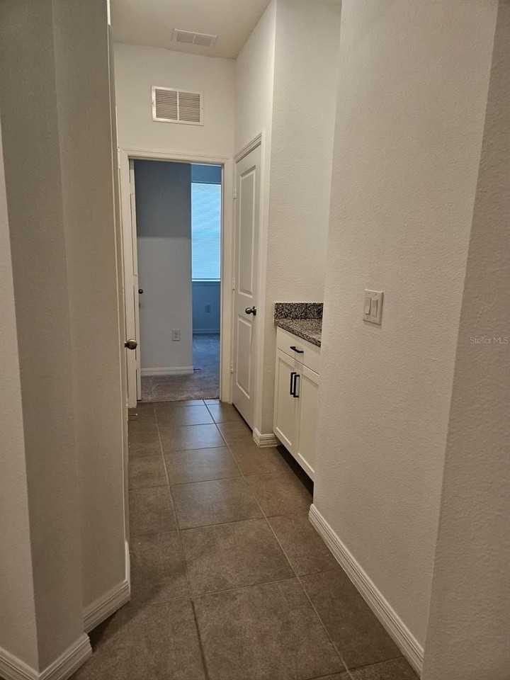 1772 Stamen Dr - Photo 6 of 22