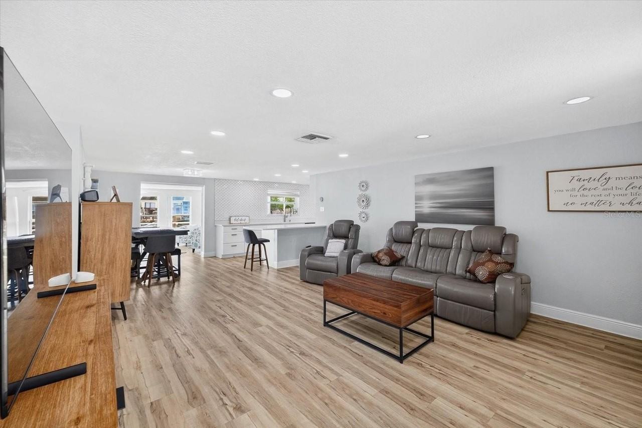 5312 Flora Ave - Photo 6 of 50