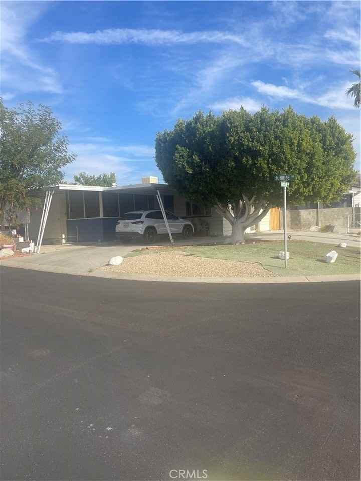 69510 Parkside Drive