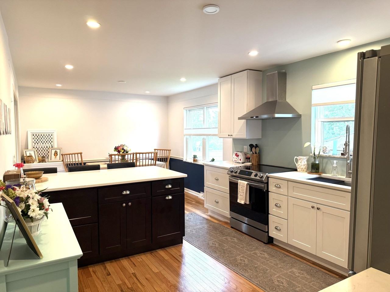 2840 Campus Dr - Photo 2 of 12