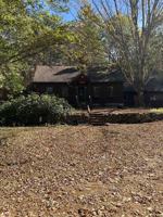 featured image of 301 Eastside Rd