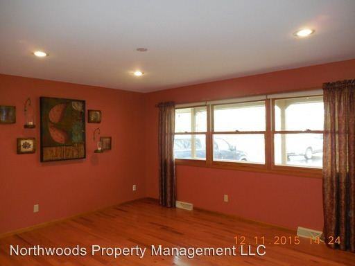 9755 Old Hwy 70 - Photo 3 of 27