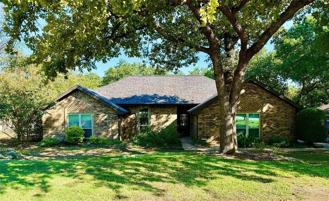2001 Hickory Hollow Ln - Photo 1 of 1