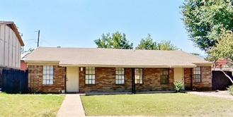 502 Norwood Cir W - Photo 1 of 1